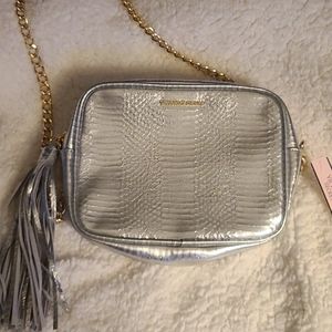 💗NWT-  Victoria's Secret Crossbody bag!💗